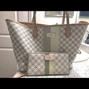 Kate Spade purse w/ matching wallet